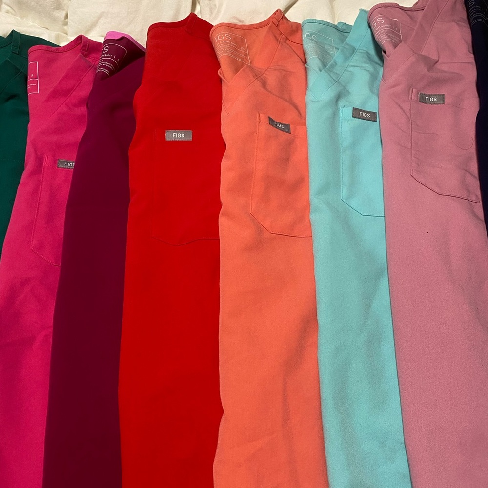 Multicolor top figs